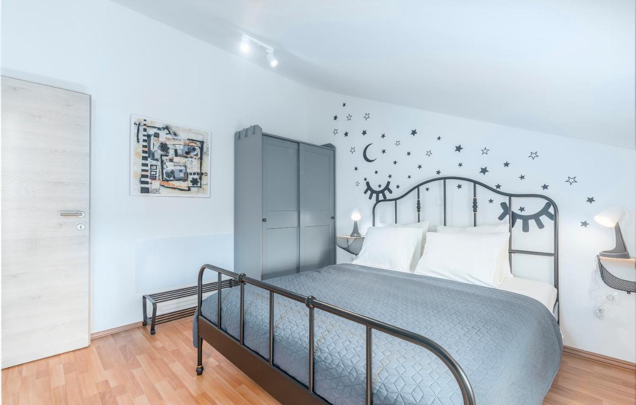 Apartment Serena, Sea View, Peroj Ngoại thất bức ảnh